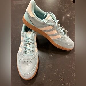 Adidas Cloud Foam Plus Sneakers